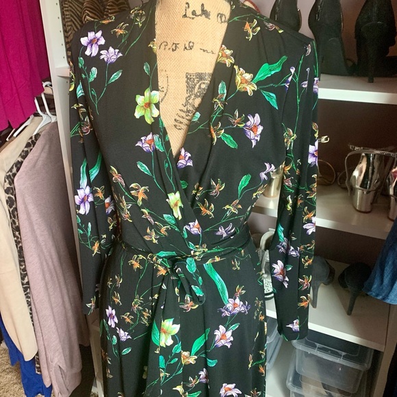 Bright Spring Floral print dress - Picture 3 of 4